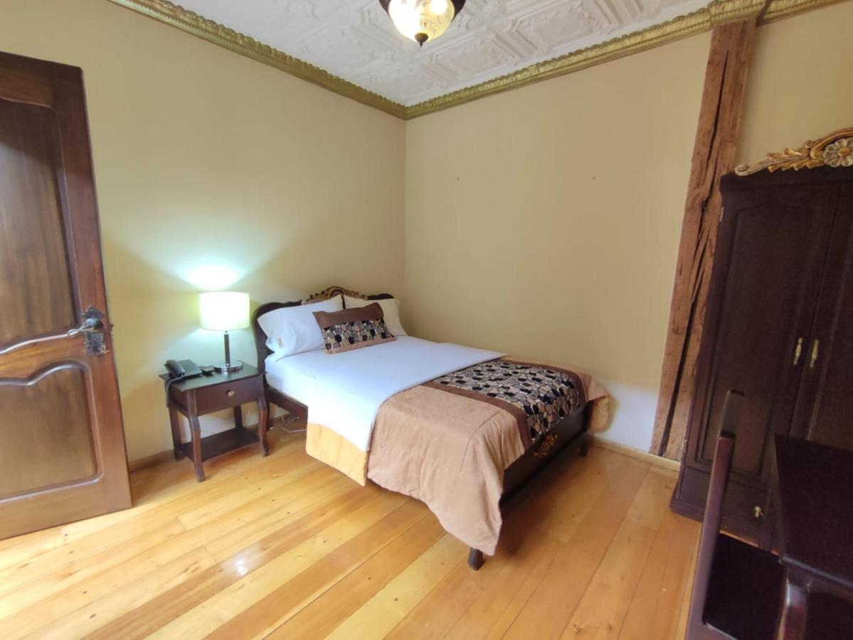 Hotel Vieja Mansion 쿠엔카 외부 사진